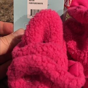 Brand new Zutano baby booties